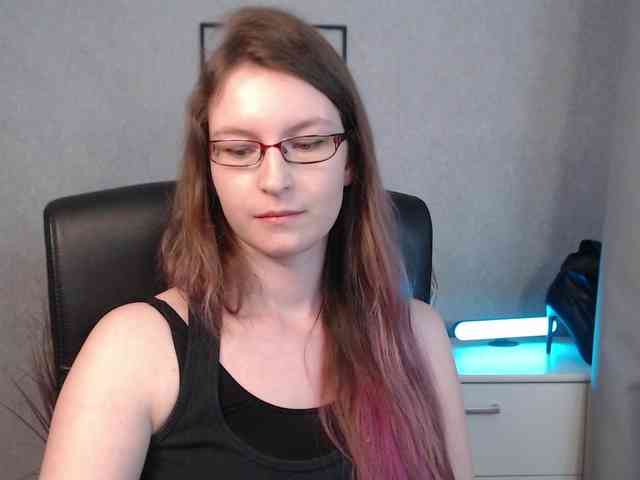 EmmaHeart webcam
