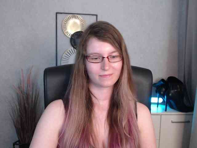 EmmaHeart webcam