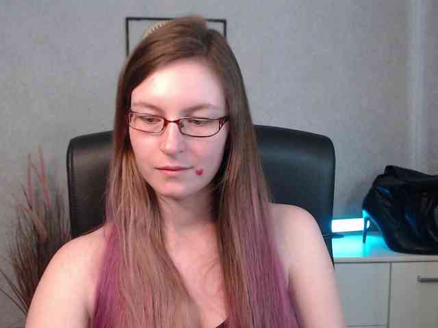 EmmaHeart webcam