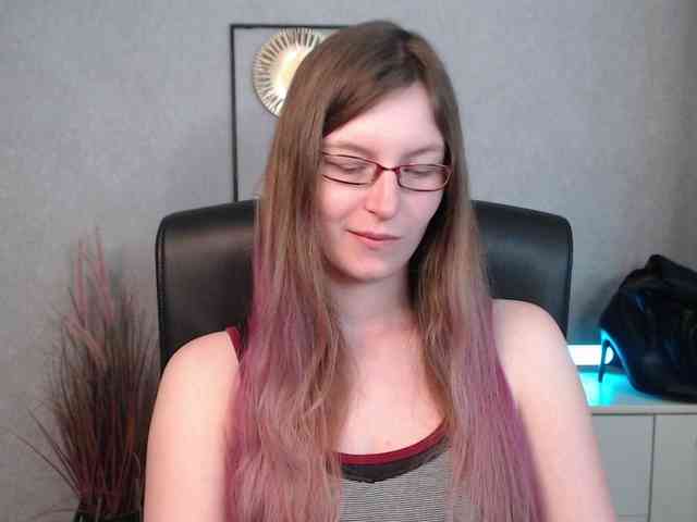 EmmaHeart webcam