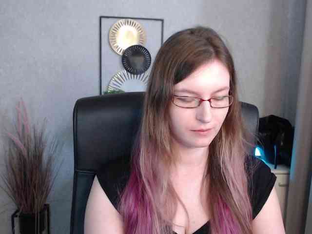 EmmaHeart webcam