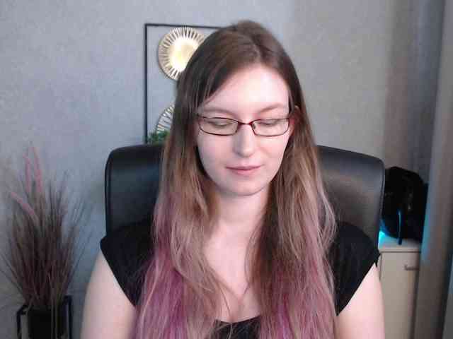 EmmaHeart webcam