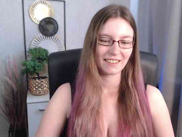 EmmaHeart webcam