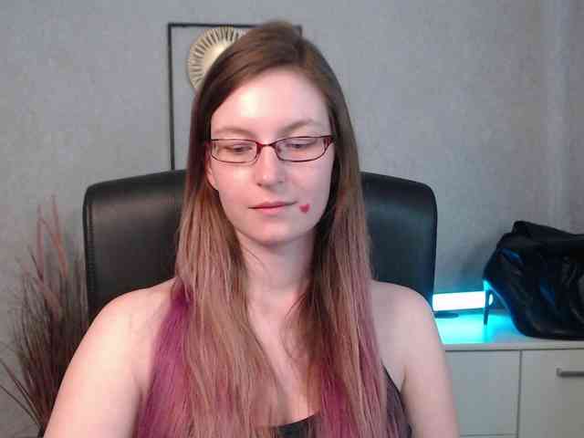 EmmaHeart webcam