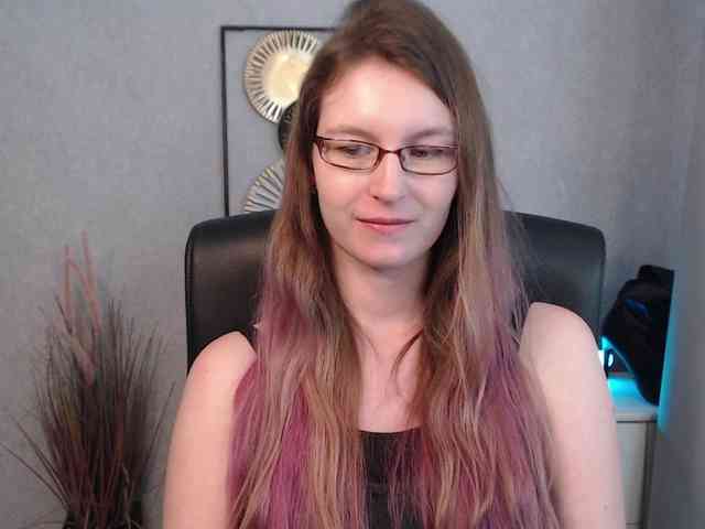 EmmaHeart webcam