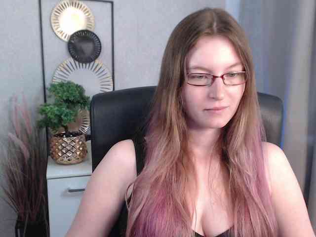 EmmaHeart webcam