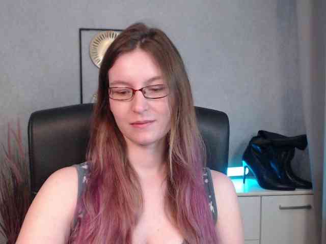 EmmaHeart webcam