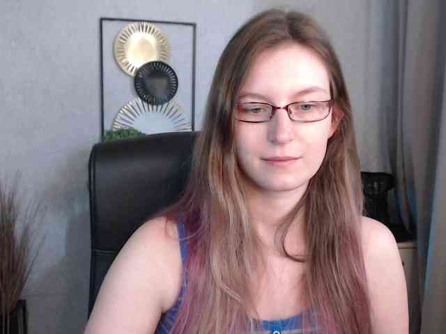 EmmaHeart webcam