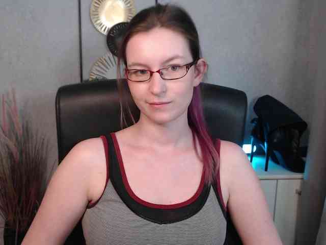 EmmaHeart webcam