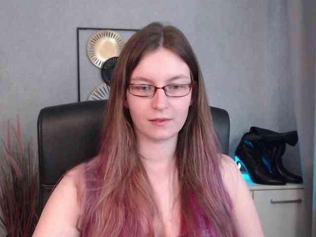 EmmaHeart webcam