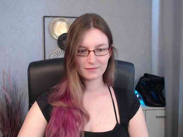 EmmaHeart webcam
