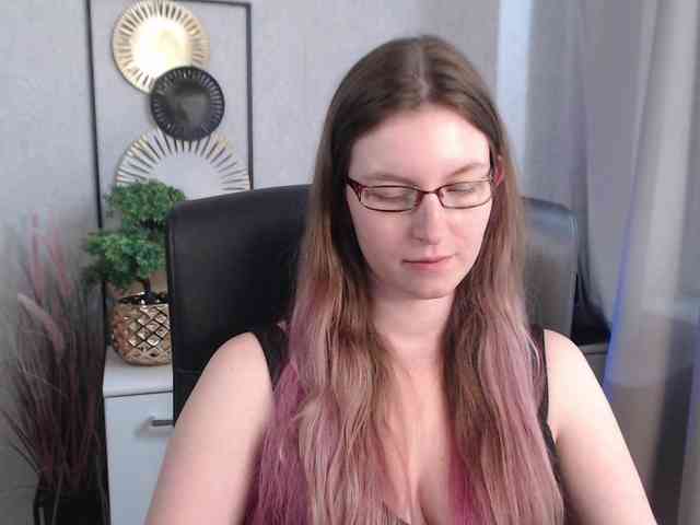 EmmaHeart webcam