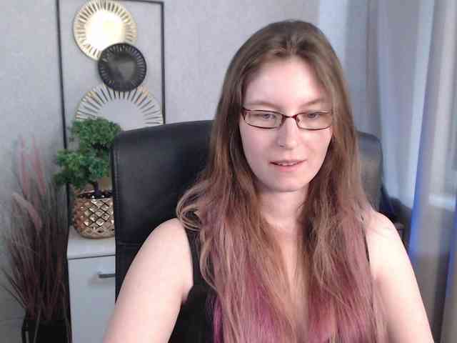 EmmaHeart webcam
