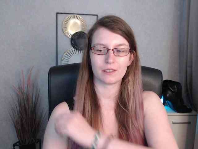 EmmaHeart webcam