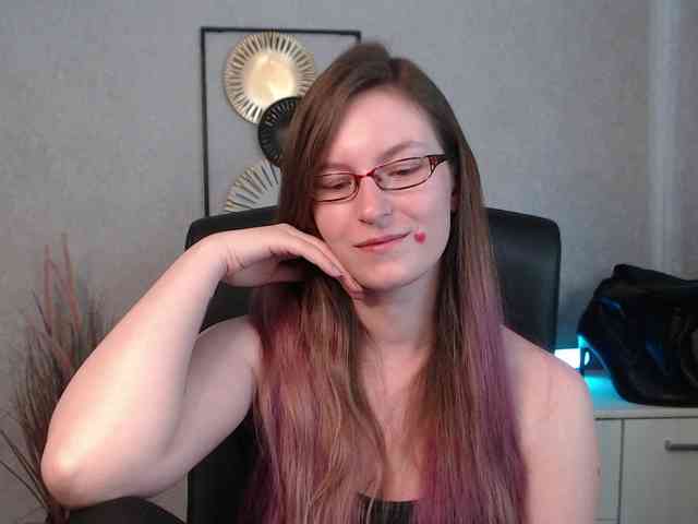 EmmaHeart webcam