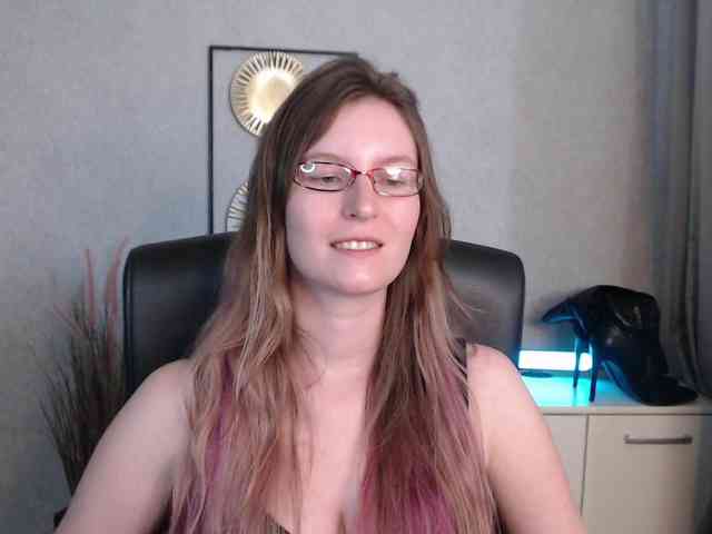 EmmaHeart webcam