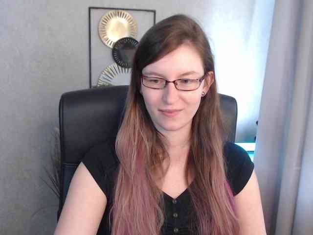EmmaHeart webcam