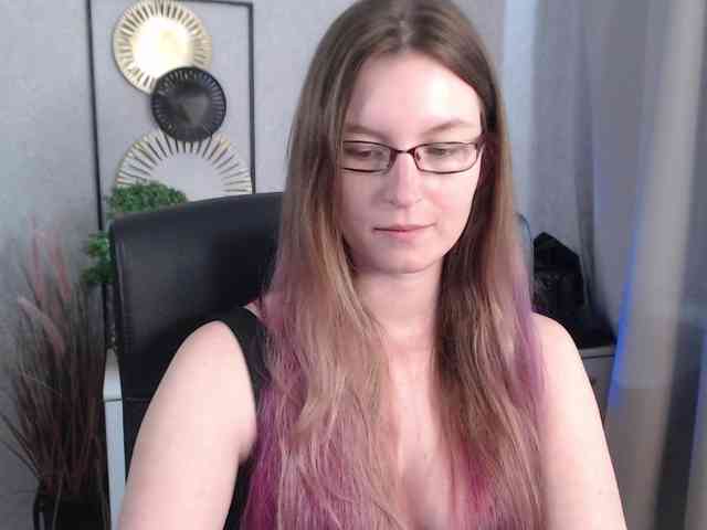 EmmaHeart webcam