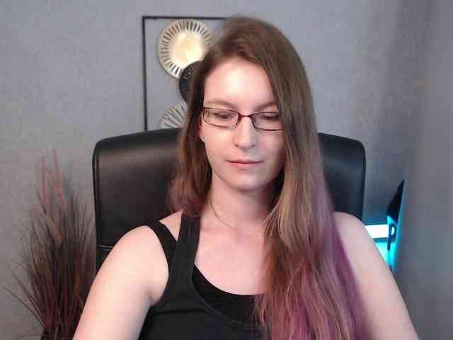 EmmaHeart webcam