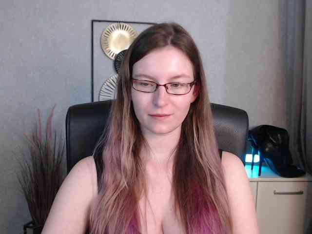 EmmaHeart webcam
