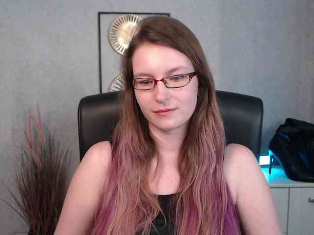 EmmaHeart webcam