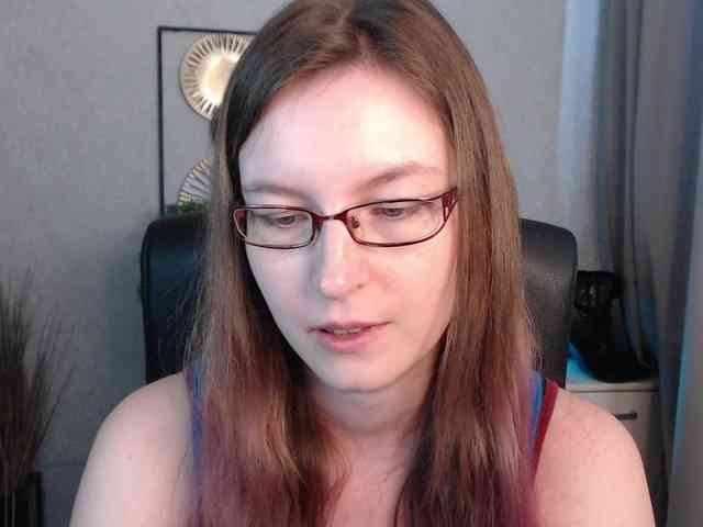 EmmaHeart webcam