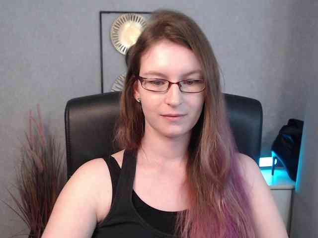 EmmaHeart webcam
