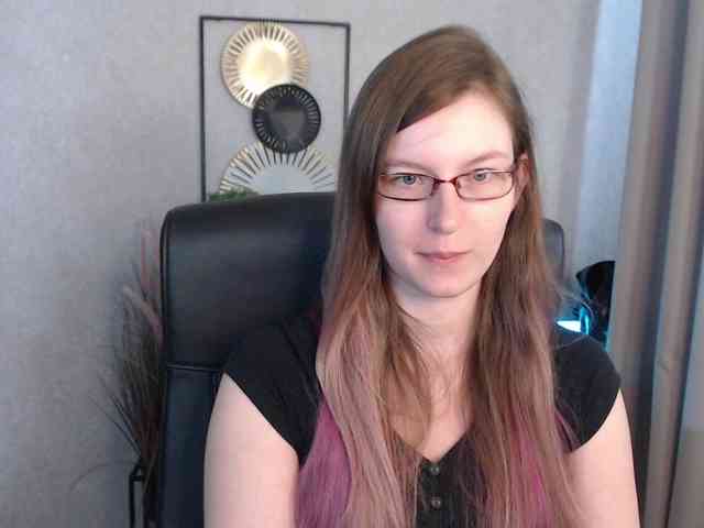 EmmaHeart webcam