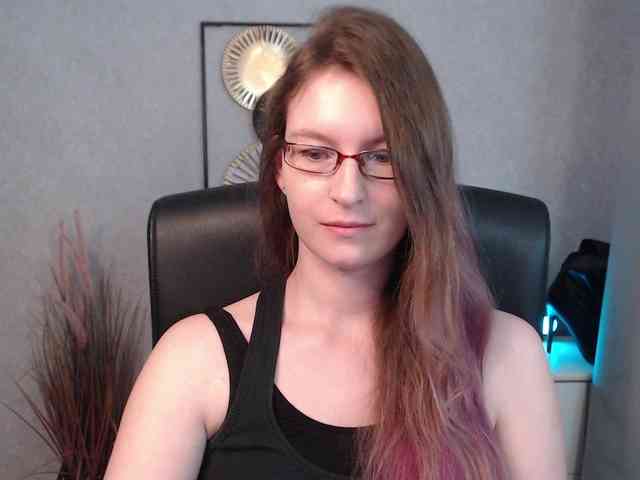 EmmaHeart webcam