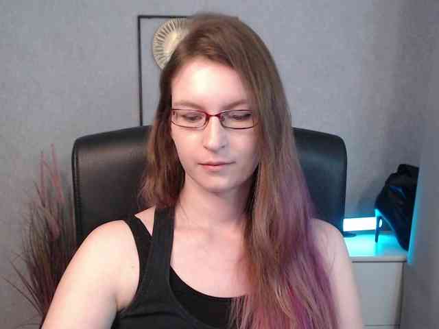 EmmaHeart webcam
