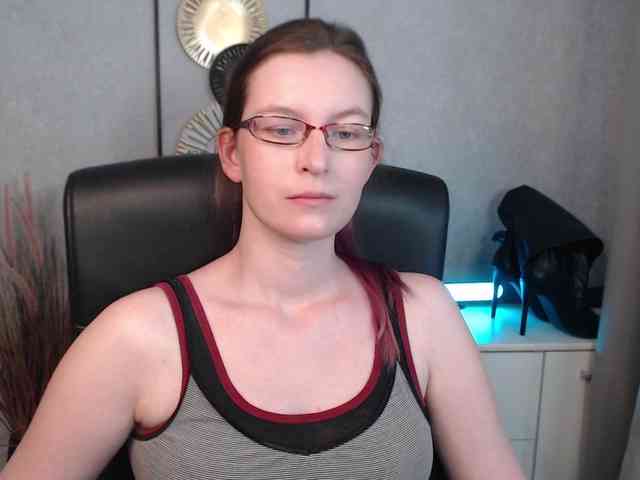 EmmaHeart webcam