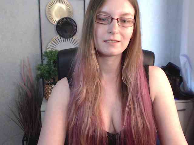 EmmaHeart webcam