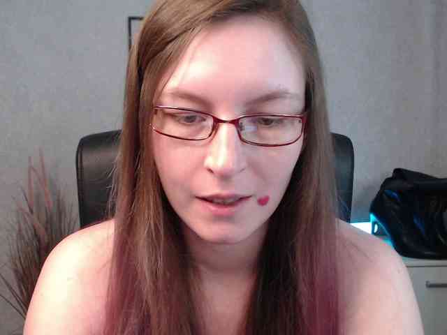 EmmaHeart webcam