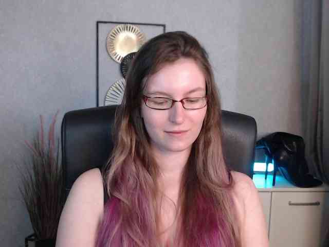 EmmaHeart webcam