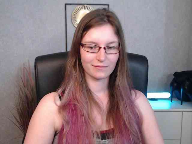 EmmaHeart webcam