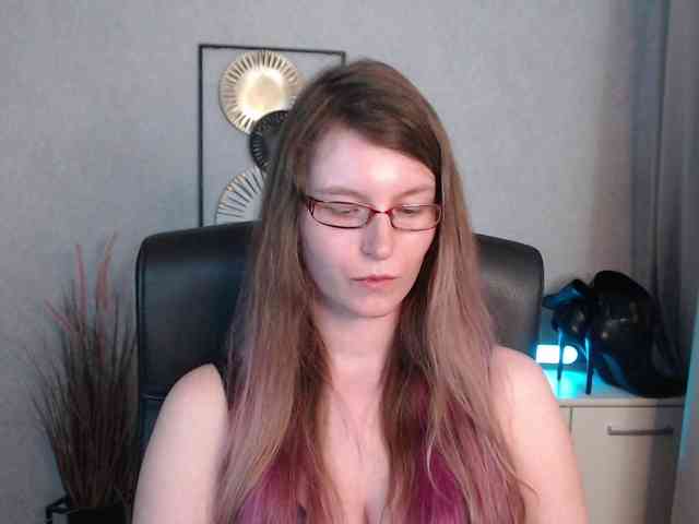 EmmaHeart webcam