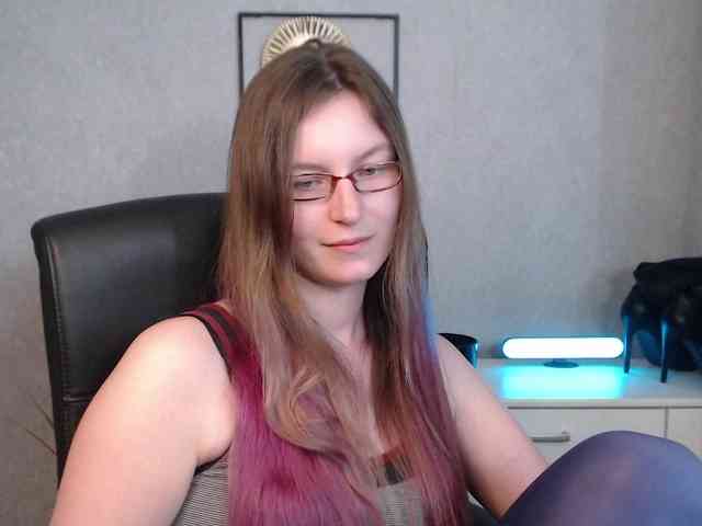 EmmaHeart webcam