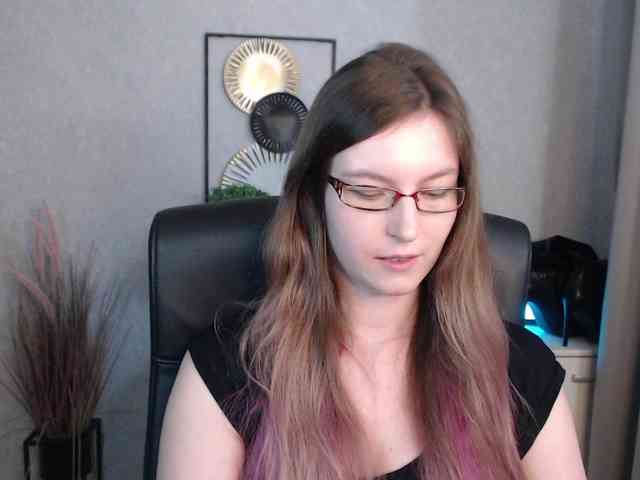 EmmaHeart webcam