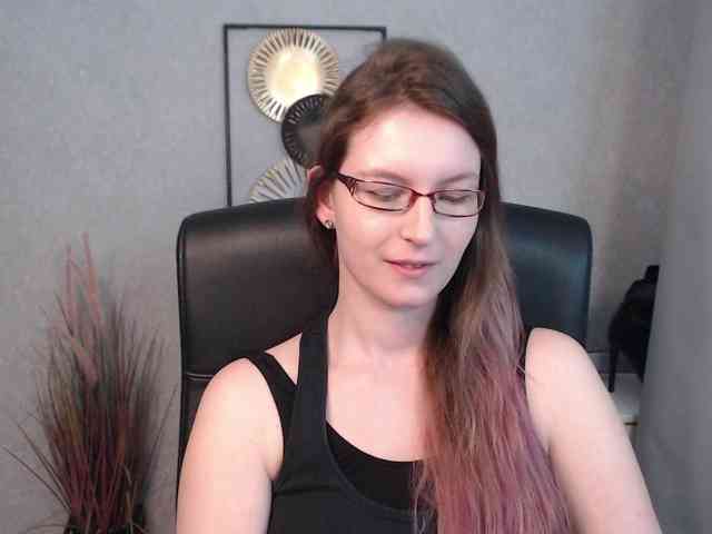 EmmaHeart webcam