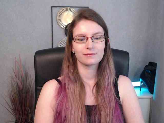 EmmaHeart webcam