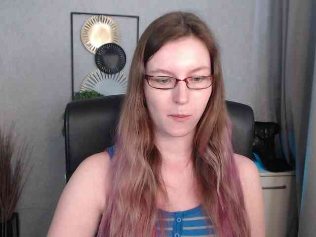 EmmaHeart webcam