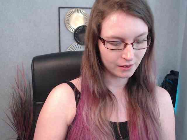EmmaHeart webcam