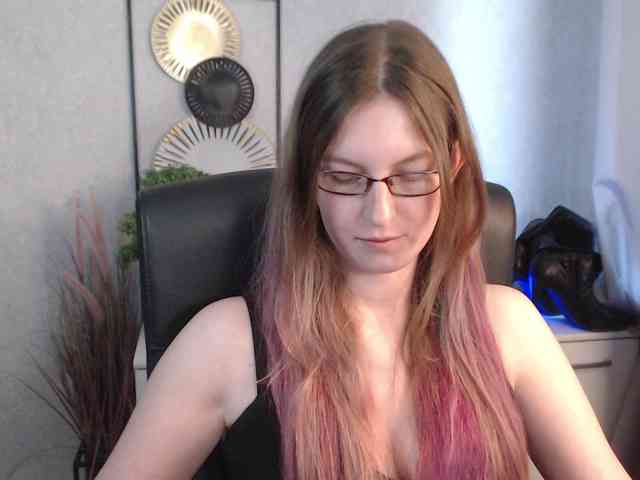 EmmaHeart webcam