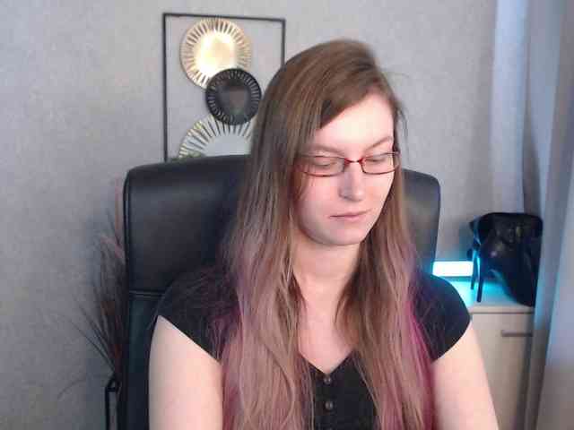 EmmaHeart webcam