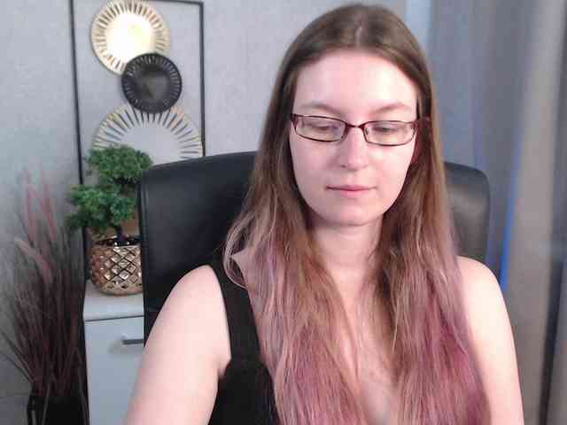 EmmaHeart webcam