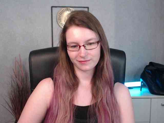 EmmaHeart webcam