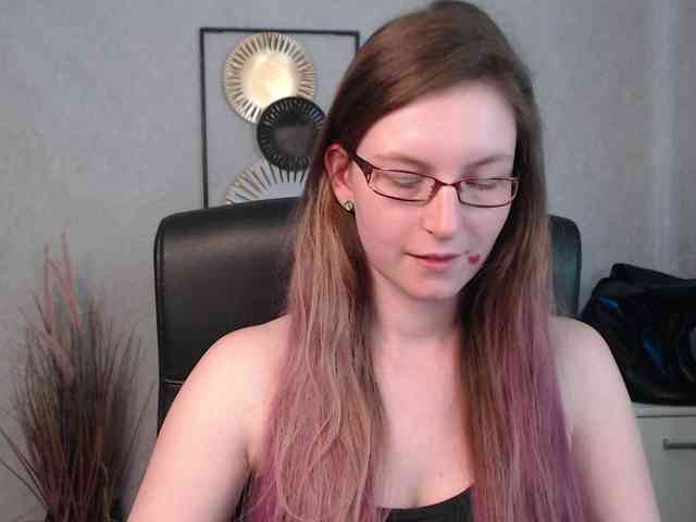EmmaHeart webcam