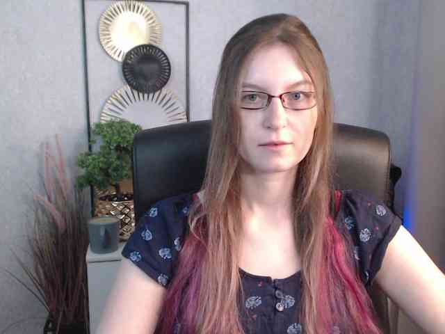 EmmaHeart webcam