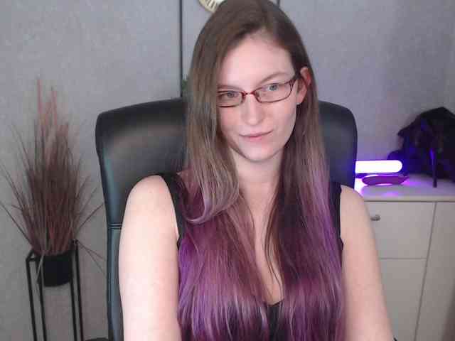 EmmaHeart webcam