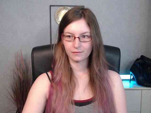 EmmaHeart webcam